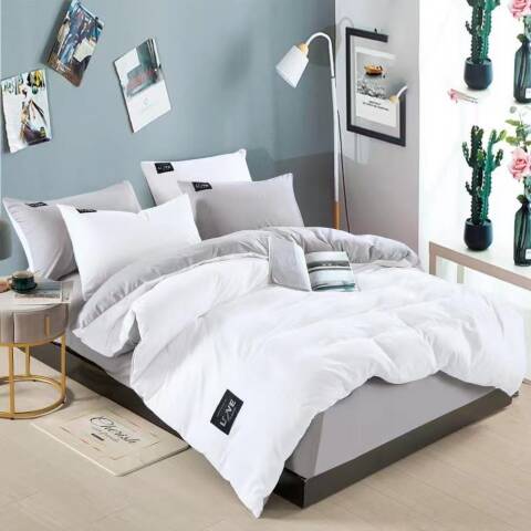 Komplet pościeli 4 części 1015 1 kolor 200x220 1