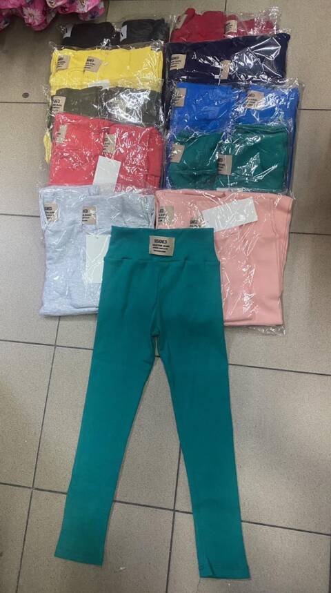 Leginsy dziewczęca 1347 1 kolor 2-10