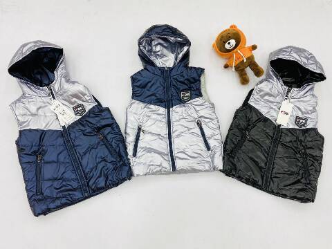 Kamizelka chłopięca 1610 Mix kolor 8-16