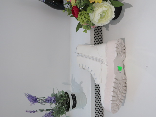 Botki Damskie CLS270 WHITE 36-41 2