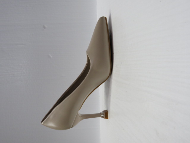 Szpilki Damskie XYH-23902-3 BEIGE 36-41 1