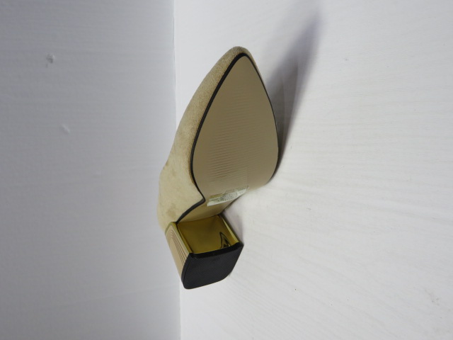 Czółenka Damskie XYH-23904-2 BEIGE 36-41 2