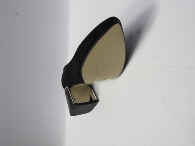 Czółenka Damskie XYH-23904-1 BLACK 36-41 2