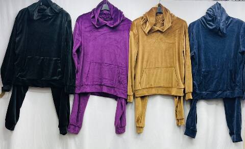 Komplet damskie 9529 Mix kolor Standard (Towar Polskie) 1