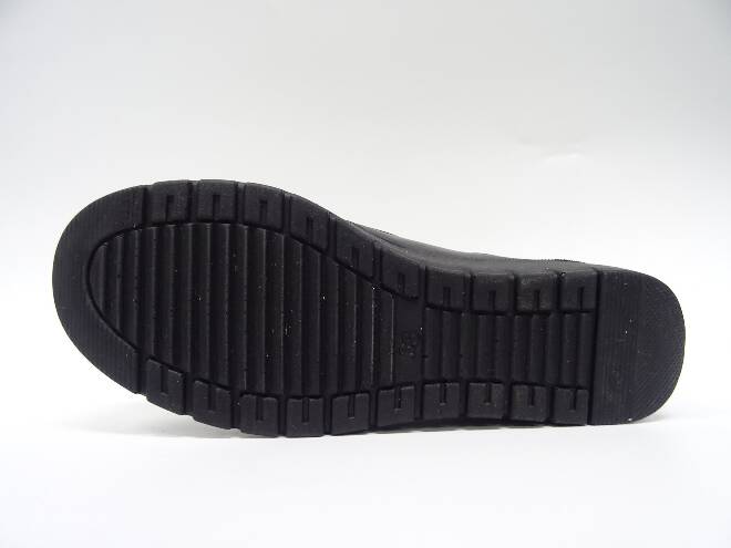 Półbuty Damskie 22T29-1 JEDEN 36-42 2