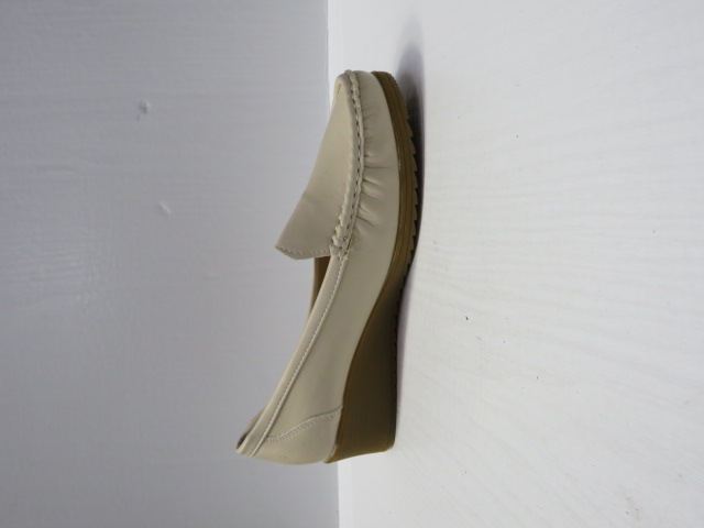 Półbuty Damskie CC2270-2 JEDEN 36-42 1