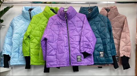 Cienka kurtka damskie 4248 Mix kolor Standard (Towar Włoskie) 1