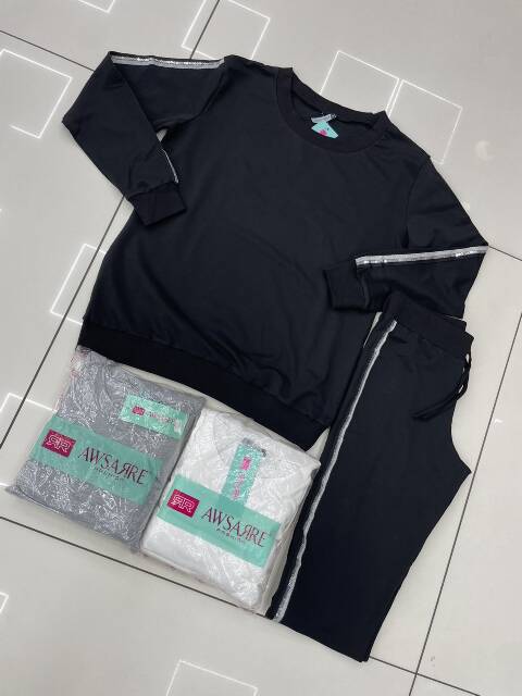 Komplet damskie 5701 1 kolor M-XL (Towar Tureckie) 1