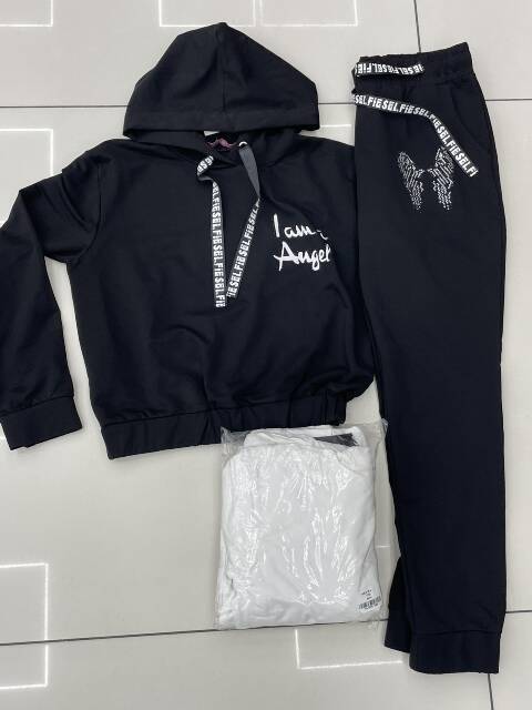 Komplet damskie 5702 1 kolor S/M-L/XL (Towar Tureckie) 1