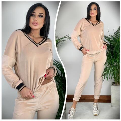 Komplet Damskie 5924 Mix kolor M-2XL (Towar Polskie)