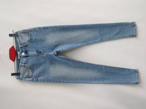 Jeansy damskie MS3066-4B 1 kolor 30-38 1