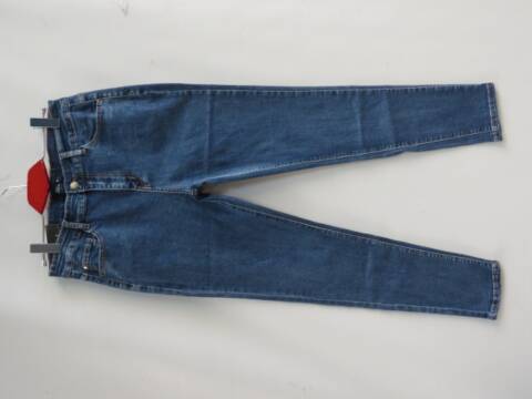 Jeansy damskie NC075 1 kolor 42-50 1