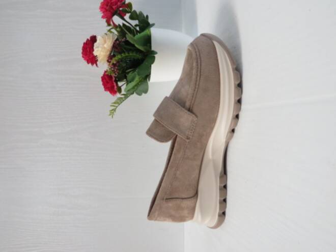 Półbuty Damskie J32366-5 JEDEN 36-41 1