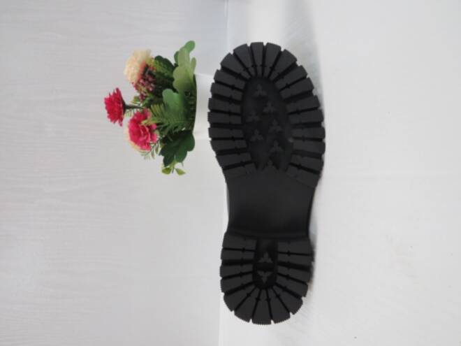 Półbuty Damskie E32211-4 JEDEN 36-41 2