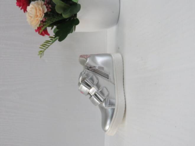 Buty Sportowe Dziecięce P556 SILVER 20-25 1