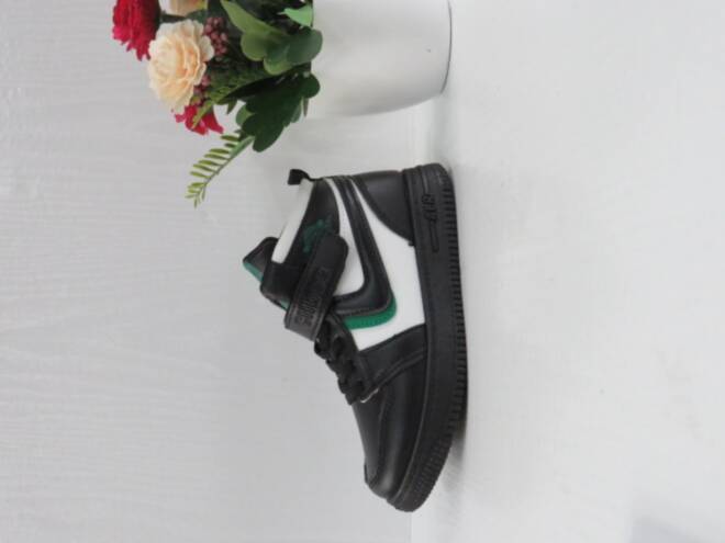 Buty Sportowe Dziecięce PB695 BLACK/GREEN 26-31