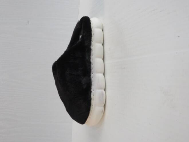 Kapcie Dziecięce SA116 BLACK 28-35 1