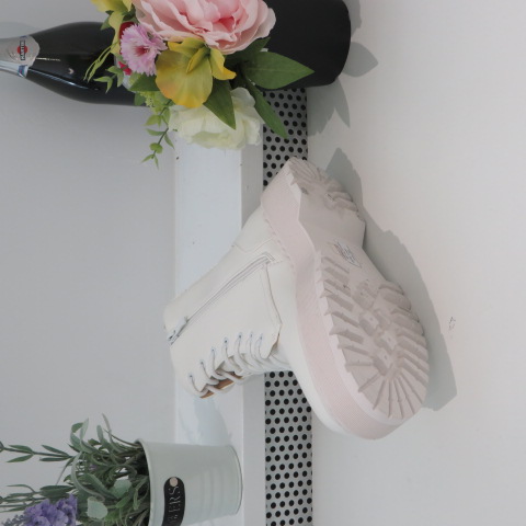 Botki Damskie CLS270 WHITE 36-41 2