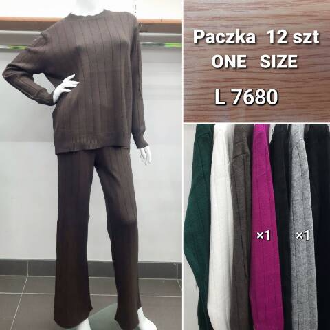 Komplet  damskie L7680 Mix kolor Standard 1