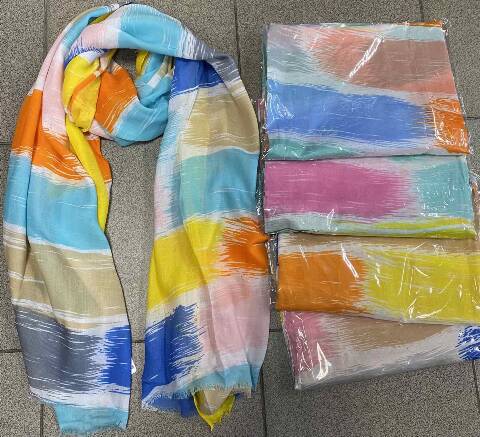 Szaliki damskie 8247 Mix kolor Standard