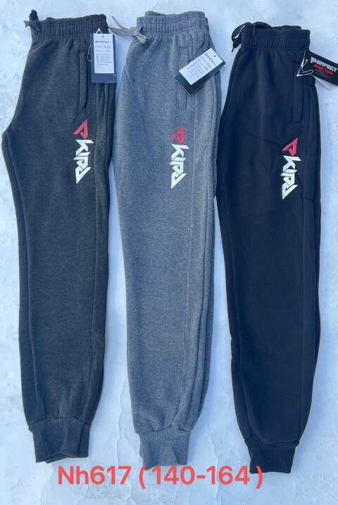 Spodnie dresowe chłopięce NH617 Mix kolor 140-164 1