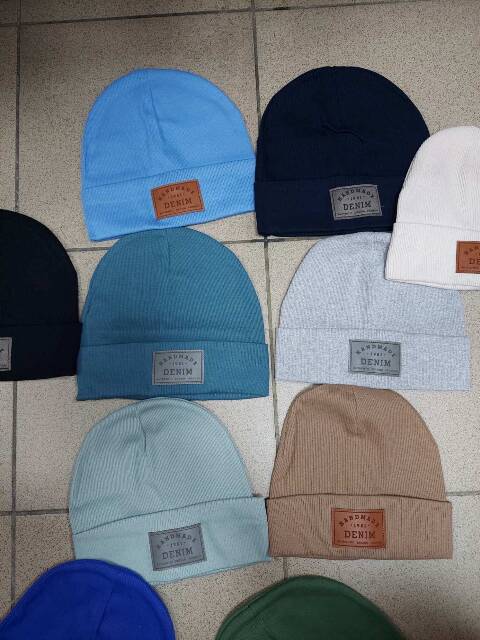 Czapka chłopięce 2534 Mix kolor Standard 1