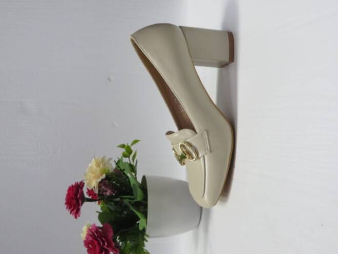 Czółenka Damskie L11-200 BEIGE 36-41