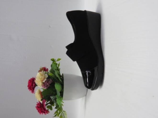 Półbuty Damskie CC2286-1 JEDEN 36-42 1