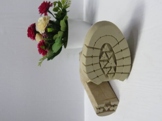 Czółenka Damskie XGX-23302-2 BEIGE 36-41 2