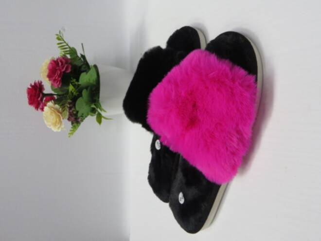 Klapki Damskie GP30 GREY/BLACK/PINK/FUX 36-41  1