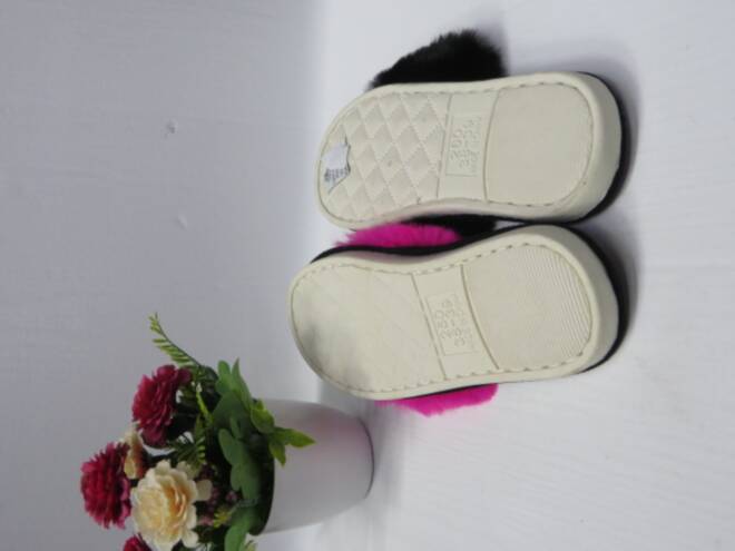 Klapki Damskie GP30 GREY/BLACK/PINK/FUX 36-41  2