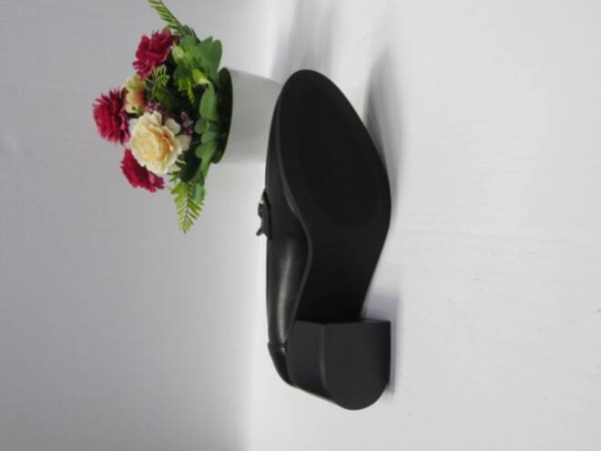 Czółenka Damskie MR2120-1 JEDEN 36-41 2