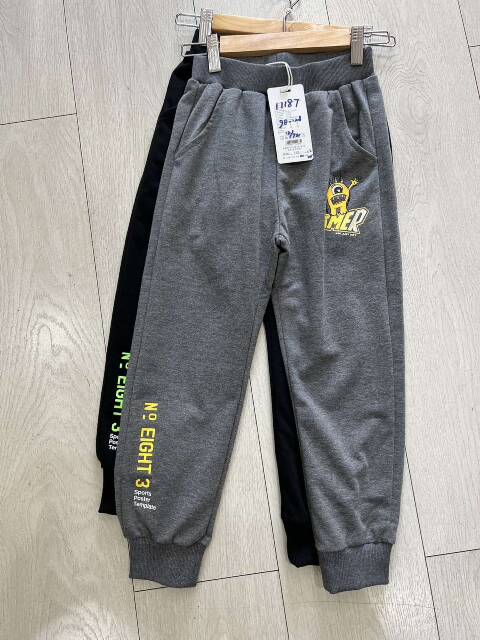 Spodnie dresowe chłopięce 3752 Mix kolor 98-128 1