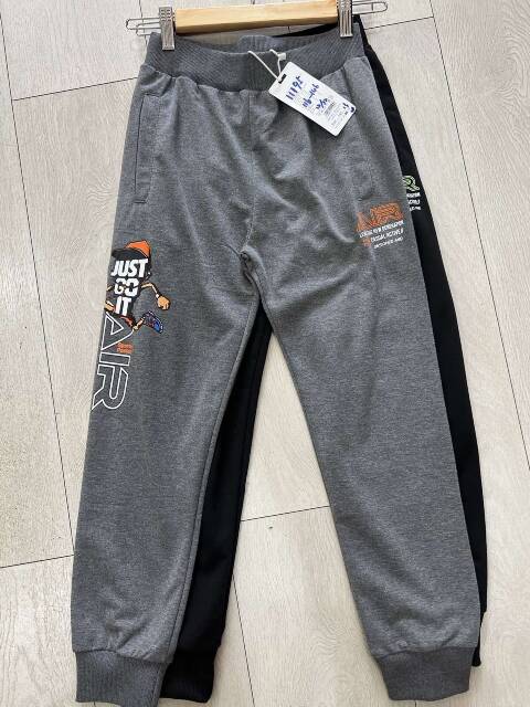 Spodnie dresowe chłopięce 3756 Mix kolor 116-146 1