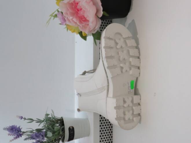Botki Damskie HQ7743 WHITE 36-41 2