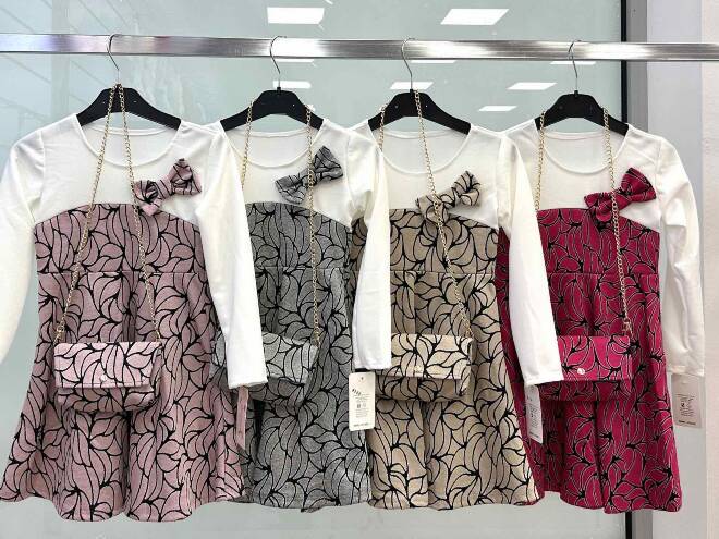  Sukienka dziewczęca 2312 1 kolor  4-14