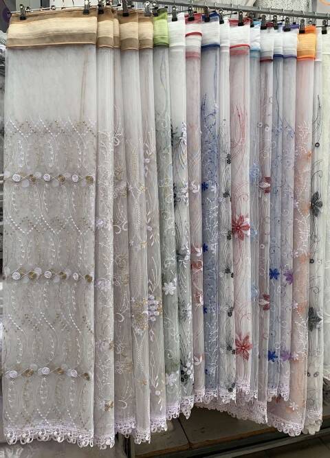 Firanka gotowa 3784 1 kolor 300x150