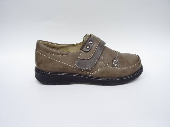 Półbuty Damskie C3506-11 JEDEN 36-42