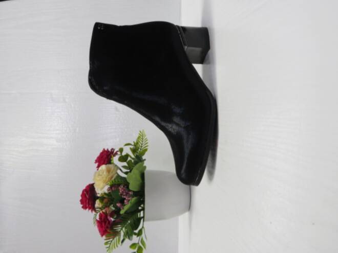Botki Damskie E1002H JEDEN 36-41