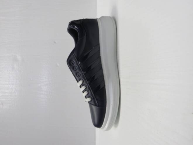 Sportowe męskie 536-2 JEDEN 40-44 1