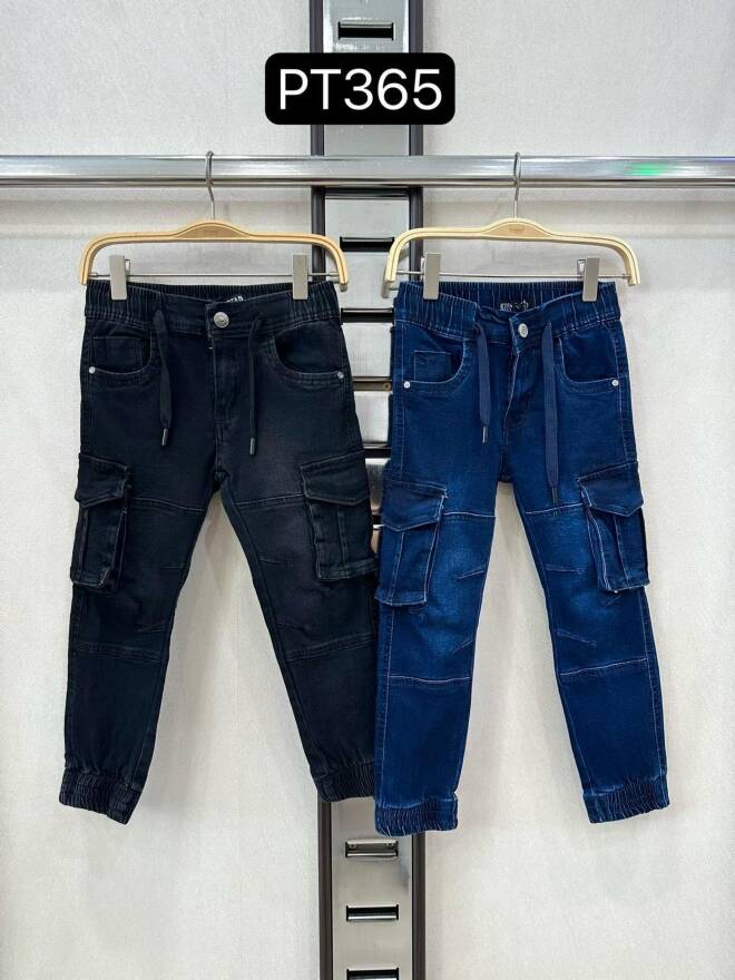 Jeansy chłopięce PT365 1 kolor  4-14 1