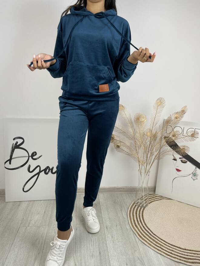 Komplet damskie 2766 1 kolor  S-XL 1