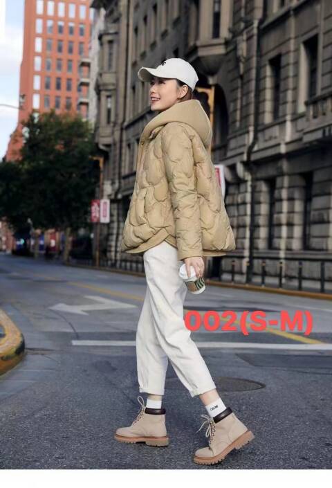 Kurtka zimowa damskie 002 1 kolor S-M 1