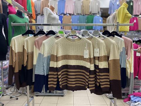 Sweter damskie 8547 Mix kolor L-3XL 1