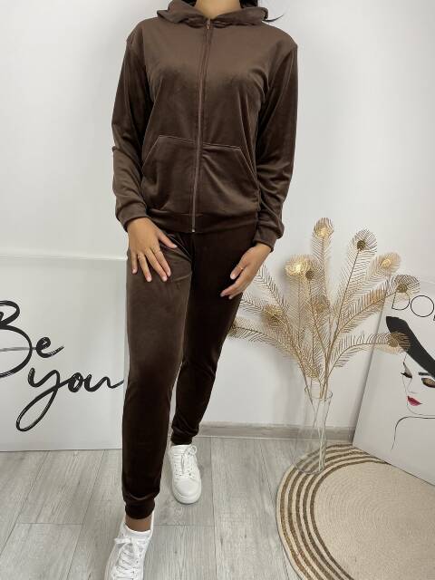 Komplet damskie 8692 1 kolor S-XL 1