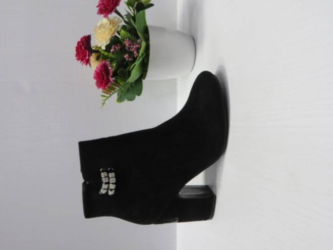 Botki Damskie MD7306-1 JEDEN 36-41