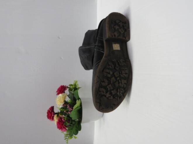 Botki Damskie 8860A-1 JEDEN 36-41 2