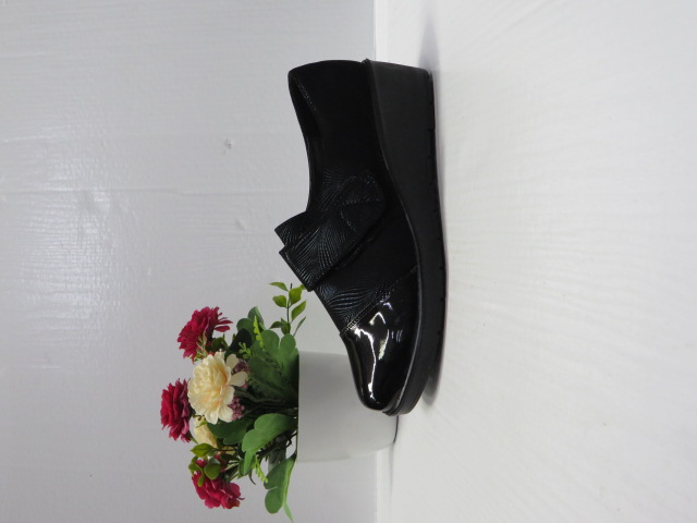 Półbuty Damskie CC2282-1 JEDEN 36-42