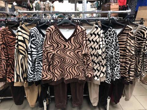 Komplet Damskie 8570 1 kolor XL-3XL (Towar Polskie) 1