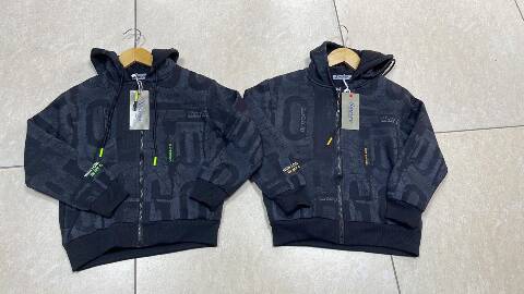 Bluza chłopięca 8631 Mix kolor 134-164 1